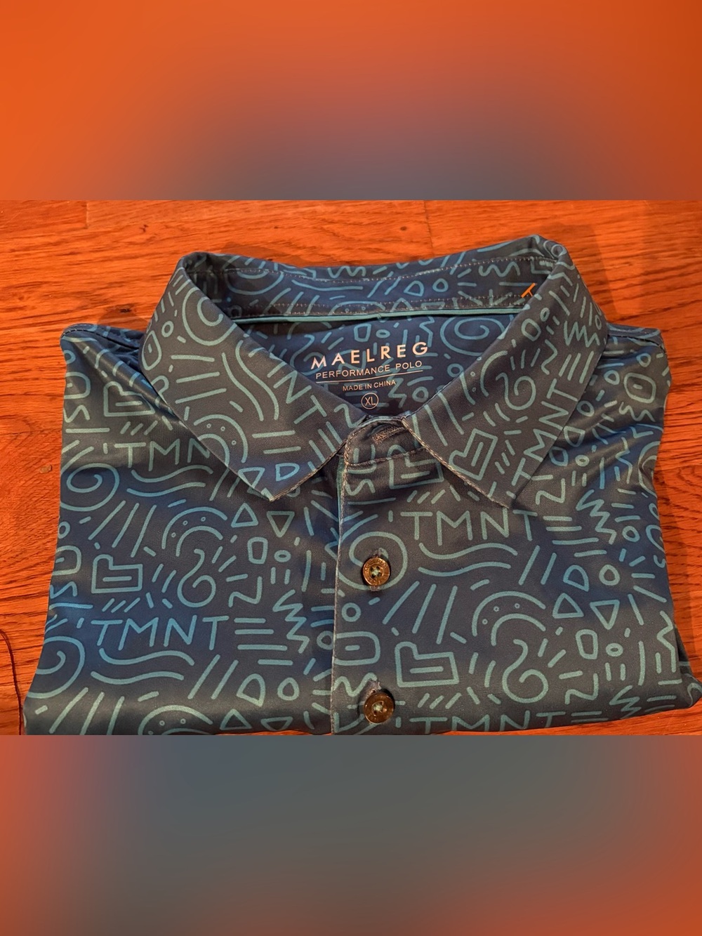 MAELREG Performance SS Polo, Blue Graphic, Size XL, EUC